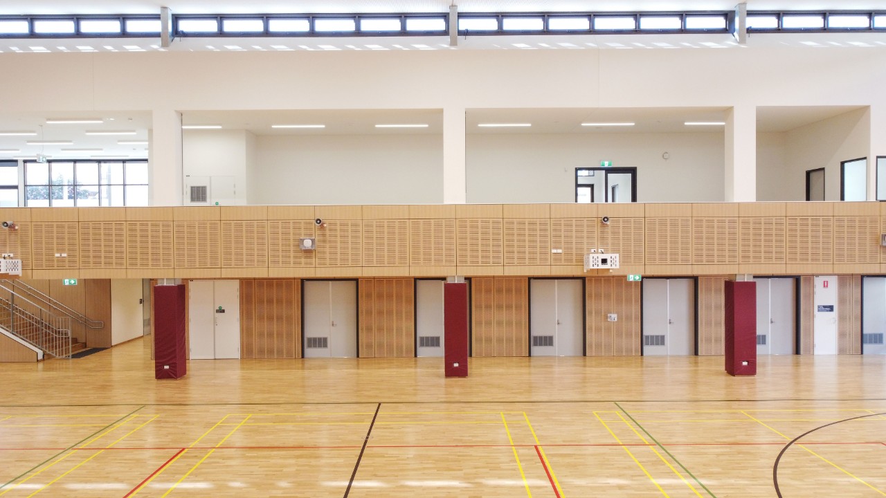 Chatswood High School - sports hall with mezzanine viewing area