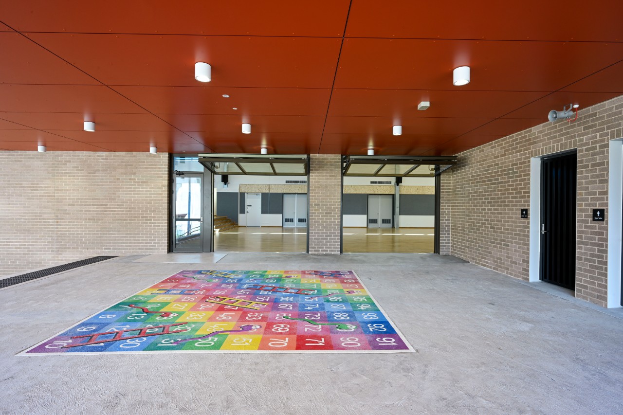 Chatswood Public School - retractable doors at Building G with COLA